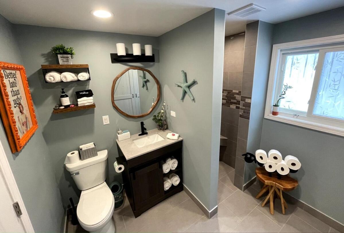 Schaumburg Paradise Oasis With A Secret Garden And Private Pool Extérieur photo