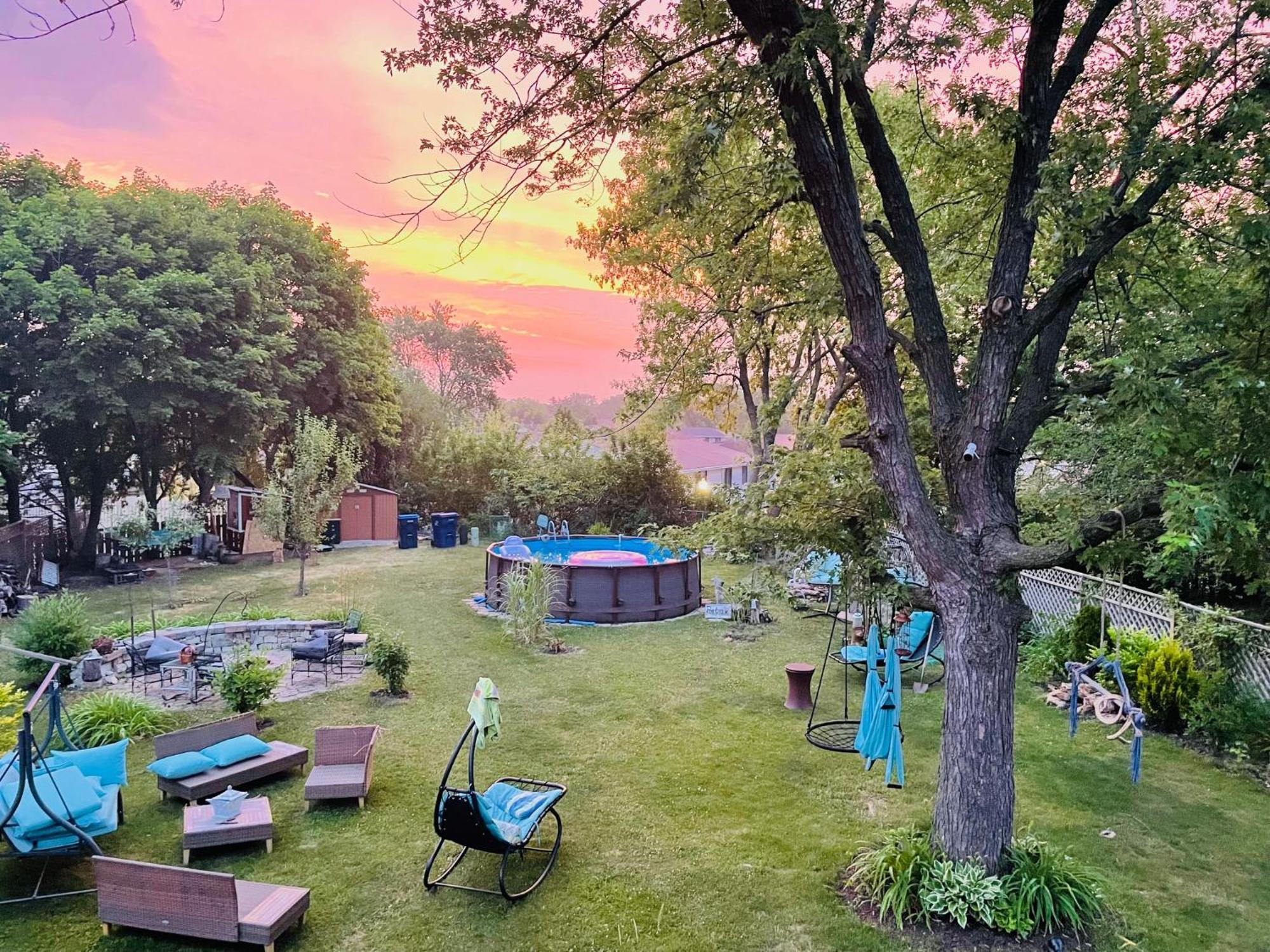 Schaumburg Paradise Oasis With A Secret Garden And Private Pool Extérieur photo