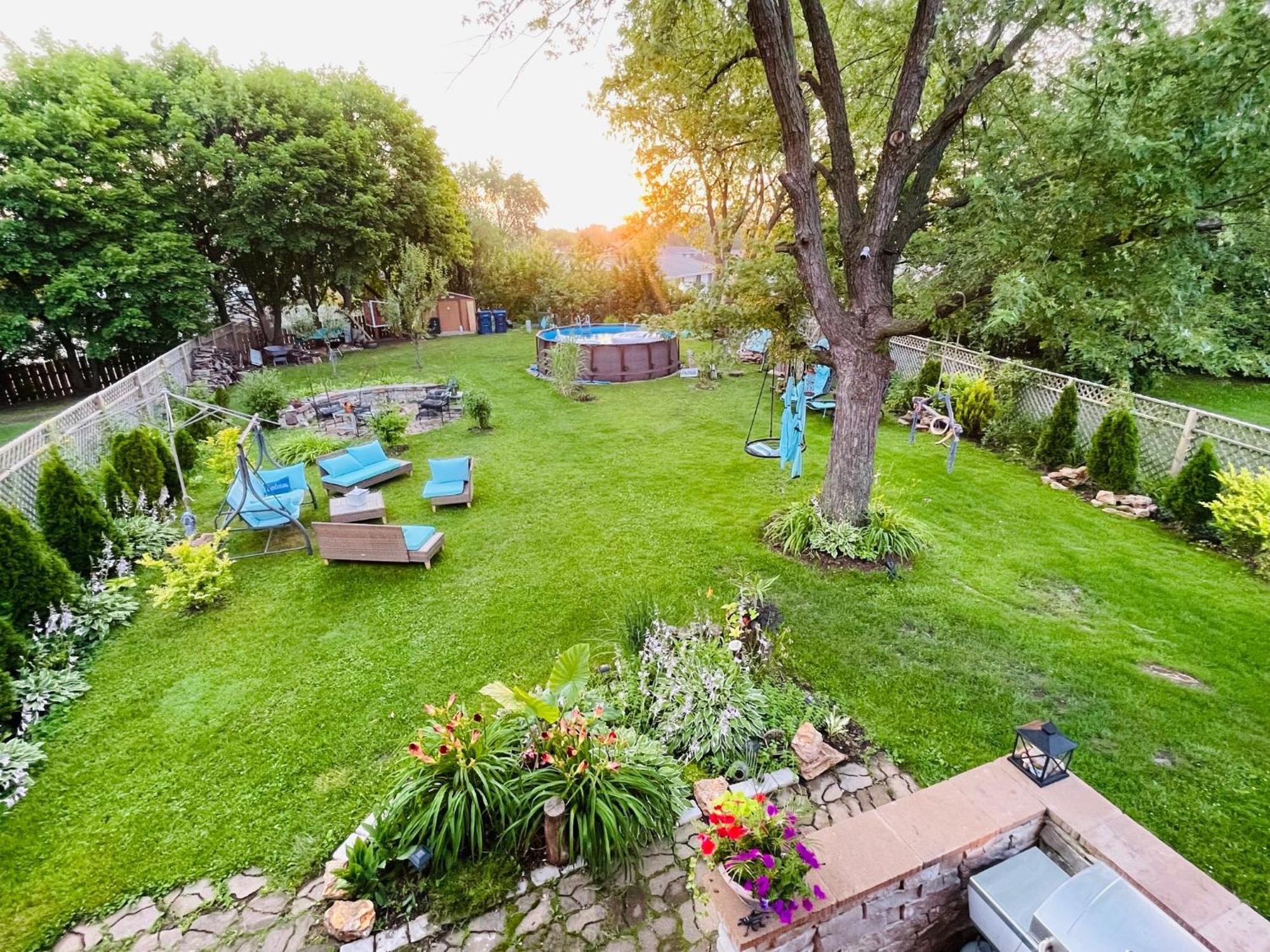 Schaumburg Paradise Oasis With A Secret Garden And Private Pool Extérieur photo
